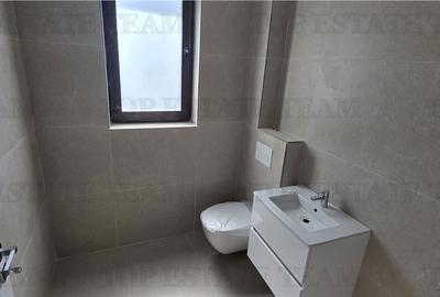 Casă cu 4 camere în Central - 5