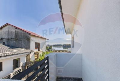 Duplex 85 mp utili, curte 200 mp vedere la lac ?i p?... - 6