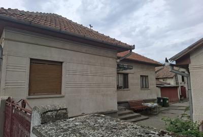 Casă cu 4 camere în Uroi - 7