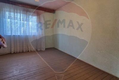 Casa de vanzare P+1 Mihail Kogalniceanu teren 524 mp Jud Constanta - 2