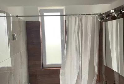 Aparatorii Patriei sector 4, metrou 3 minute - 5