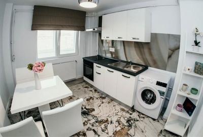 Apartament cu 2 camere decomandat în Central - 2