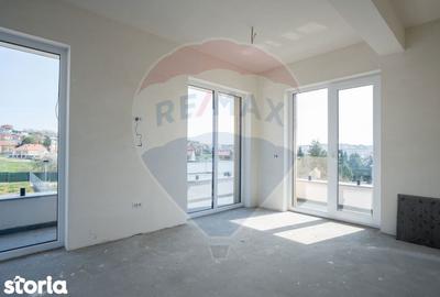 Casă cu 5 camere cu Teren 571 Mp în Iorga - 20