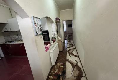 Apartament cu 2 camere în P-ța Maria - 3