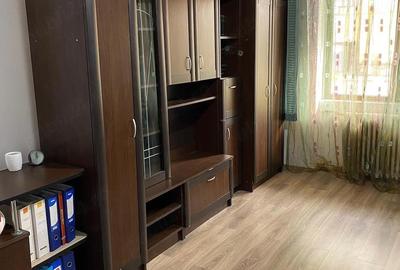 Apartament cu 2 camere semidecomandat în Sud - 7