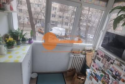 Apartament cu 3 camere decomandat în Crângași - 15