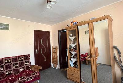 Apartament cu 3 camere semidecomandat în Dărmănești - 7