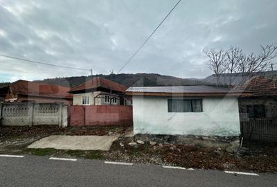 Casa pe parter, teren de 1813mp, zona Runcu - 4