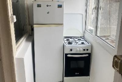 Garsonieră decomandată în Far - 5