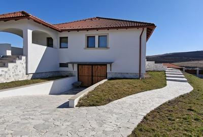Casă cu 9 camere cu Teren 1800 Mp în Apahida - 5