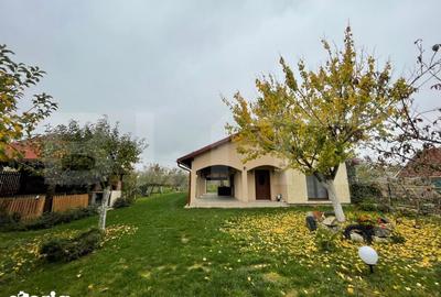 Casă cu 2 camere cu Teren 1416 Mp în Central - 1