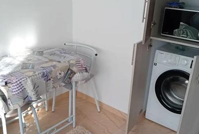 Garsonieră decomandată în Central - 5