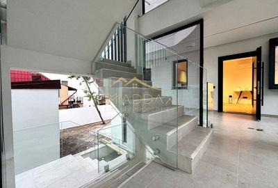 Apartament cu 3 camere *Prima Inchiriere* + Terasa *50mp* / Aviatiei - Herastrau - 44