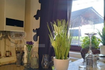 Casa cu 4 camere, 140 mp, acces auto, 902 mp teren, zona Bog - 11