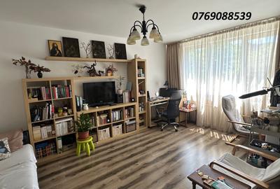 Apartament cu 3 camere decomandat în Drumul Taberei - 2
