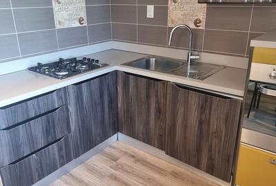 Apartament cu 2 camere decomandat în Valea Adâncă