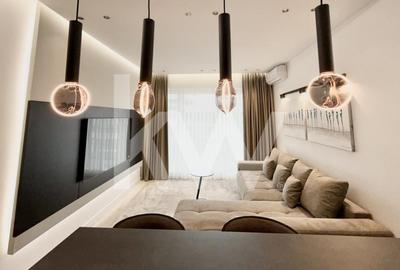 Apartament cu 3 camere decomandat, mobilat în Tractorul - 8