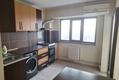 Apartament cu 2 camere decomandat în Micro 20 - 3