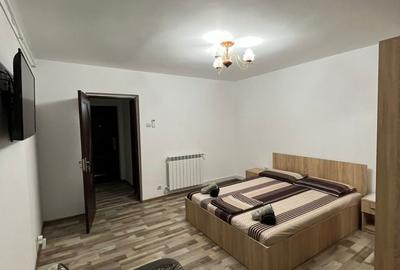 Garsonieră decomandată în 23 August - 2