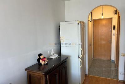 Garsoniera, etaj 2/10, zona Titan, gata de mutare, Comision 0 - 4