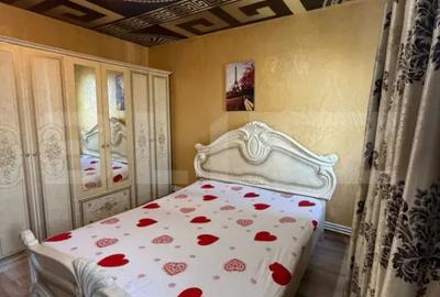Apartament cu 3 camere semidecomandat în Central - 2
