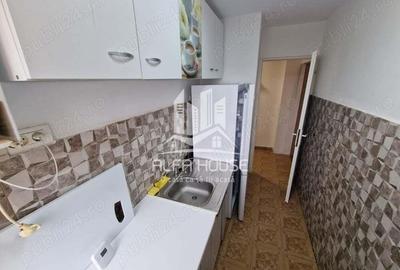 Inchiriez apartament 1 camera zona Govandari Micro 3 - 7