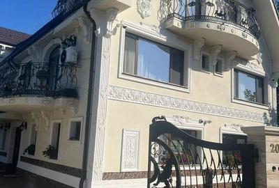 Apartament luxos in asociatie cu garaj - 1