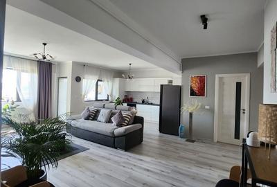 Apartament cu 4 camere decomandat în Central - 4