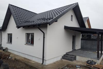 Casă cu 3 camere cu Teren 300 Mp în Central - 36