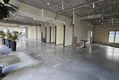 Spațiu comercial, de 200 mp, în Florești - 1