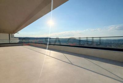 Apartament cu 3 camere semidecomandat în Europa - 2