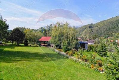 Vand Casa de vacanta cu vedere Mtii Piatra Craiului,afacere la cheie - 3