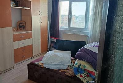 Apartament cu 3 camere decomandat în Micro 11 - 2