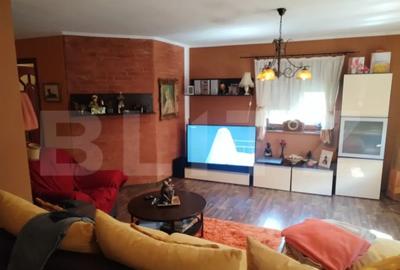 Casă cu 4 camere cu Teren 1241 Mp în Amați - 17