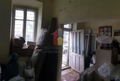 Casă cu 4 camere în Nicolae Bălcescu - 5