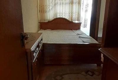 Apartament cu 3 camere semidecomandat în Central - 3