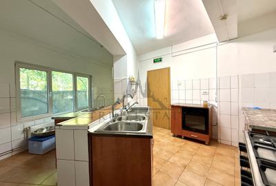 Inchiriere Vila pretabila pentru clinica, birouri sau gradinita Inchiriere Vila pretabila pentru clinica, birouri sau gradinita - 15