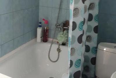 Casă cu 3 camere cu Teren 2200 Mp în Central - 2