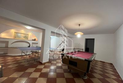 Casa individuala cu 6 camere, 3 bai, garaj, teren 500 mp si 2 fronturi - 9