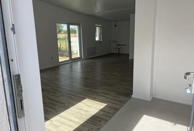 Case Individuale de vanzare in Comuna Paulesti Prahova - 7