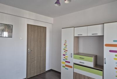 APARTAMENT 3 CAMERE, ZONA LINISTITA, PARTICULAR - 9