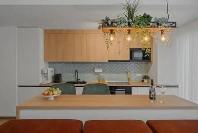 Bloc construit ca la carte! Risc seismic redus-0.30! Living 40 mp - 3