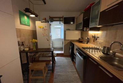 Apartament cu 3 camere decomandat, mobilat în Păcurari - 2