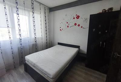 Garsonieră nedecomandată în Comuna din Paris - 8