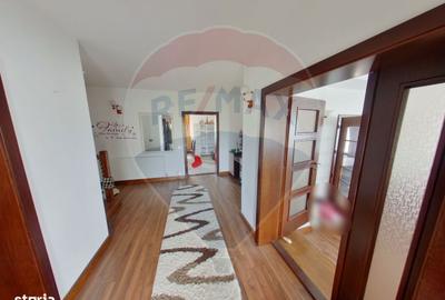 Casă cu 4 camere în Lazu Baciului - 3