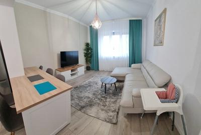 Apartament central de închiriat - 1