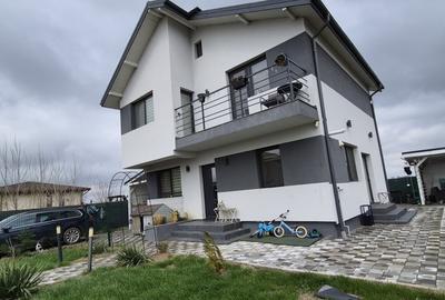 Casă individuală cu 5 camere cu Garaj în Măgurele - 1