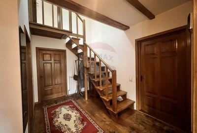 Casa de lemn cu teren generos de 1312 mp de vanzare in Fundulea - 5