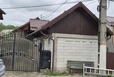 Casă cu 3 camere cu Teren 102 Mp în Moroeni - 9