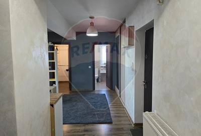 Apartament cu 3 camere de vanzare, cartier FIALD - 15